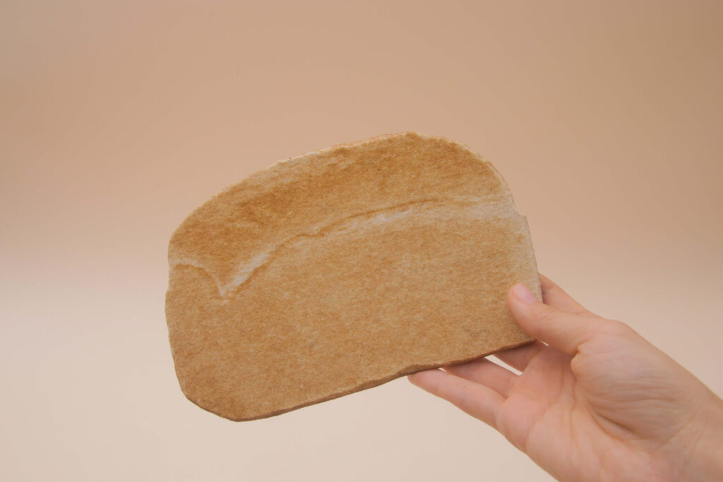 
Bread-Wool-Coaster-麵包羊毛氈杯墊-Two-lovers-team-Production